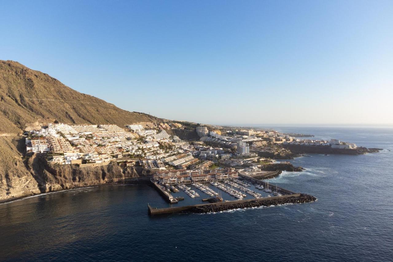 Balcon De Los Gigantes With Pool View プエルト・デ・サンティアゴ エクステリア 写真